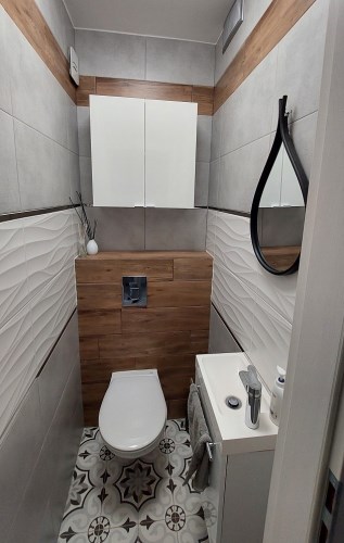 WC WC