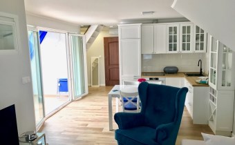 salon z aneksem kuchennym